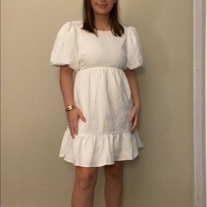 Puff sleeve dress